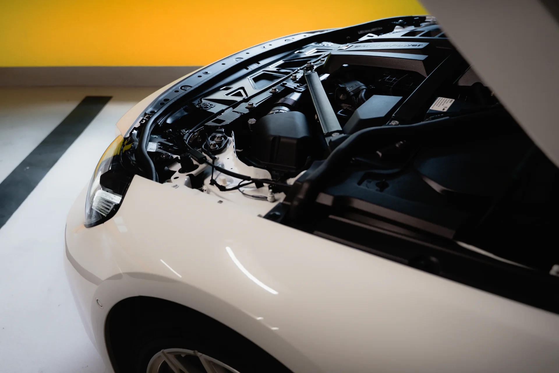 BMW M2 Coupe engine photo 120