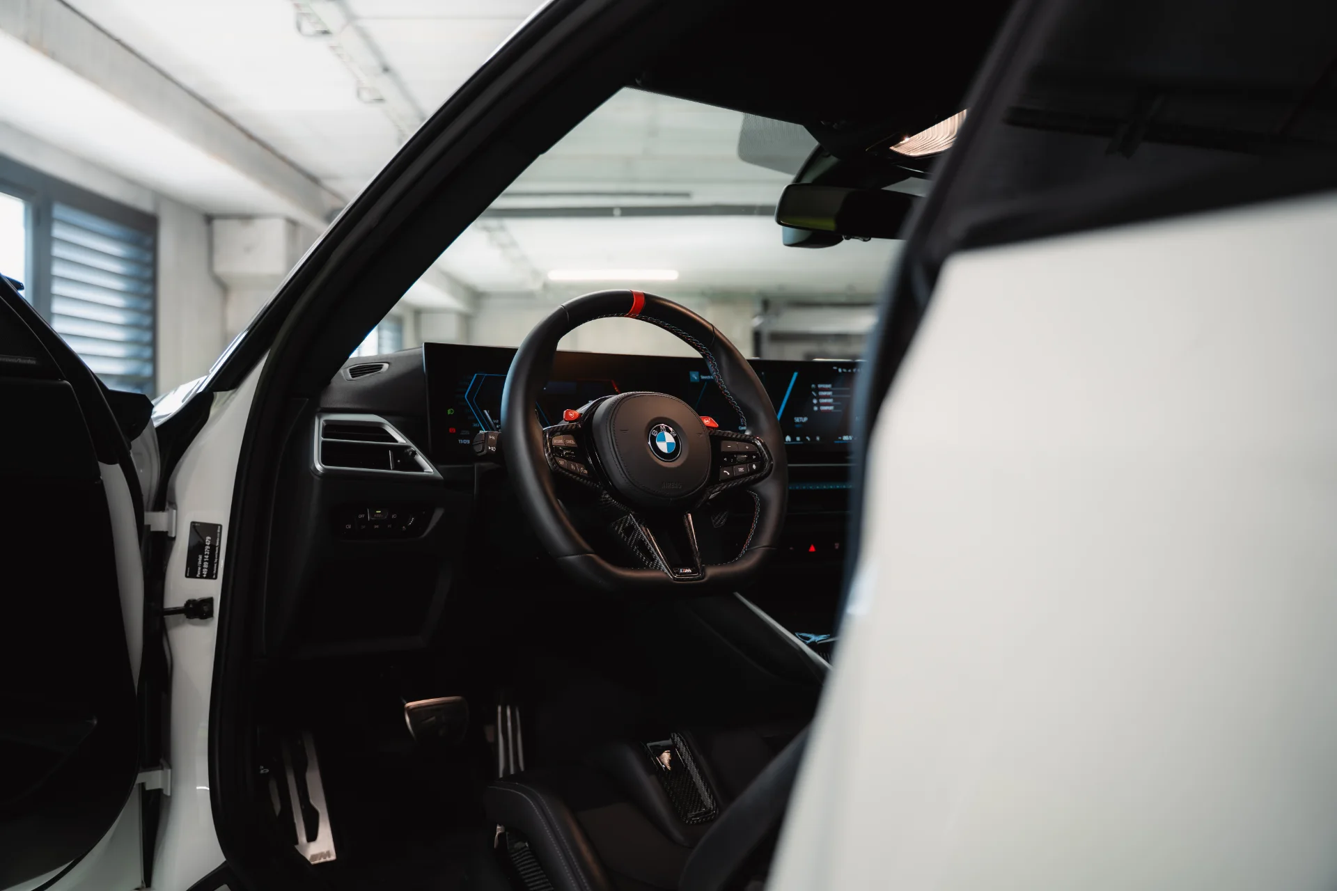 BMW M2 Coupe interior photo 33