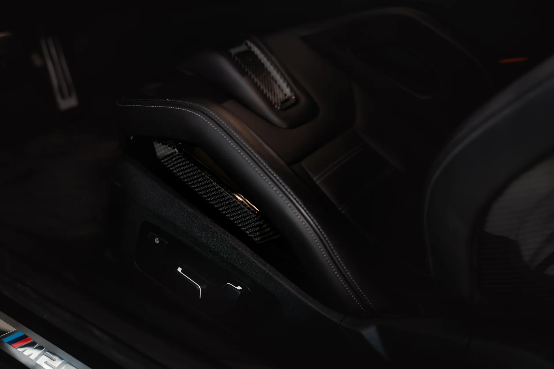 BMW M2 Coupe interior photo 61