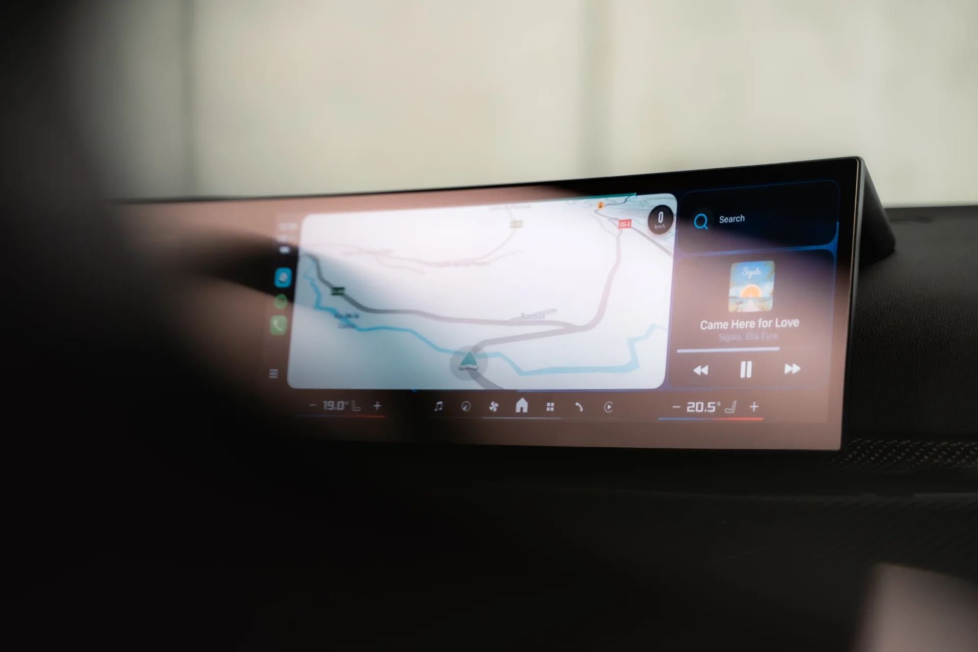 BMW M2 Coupe interior photo 88