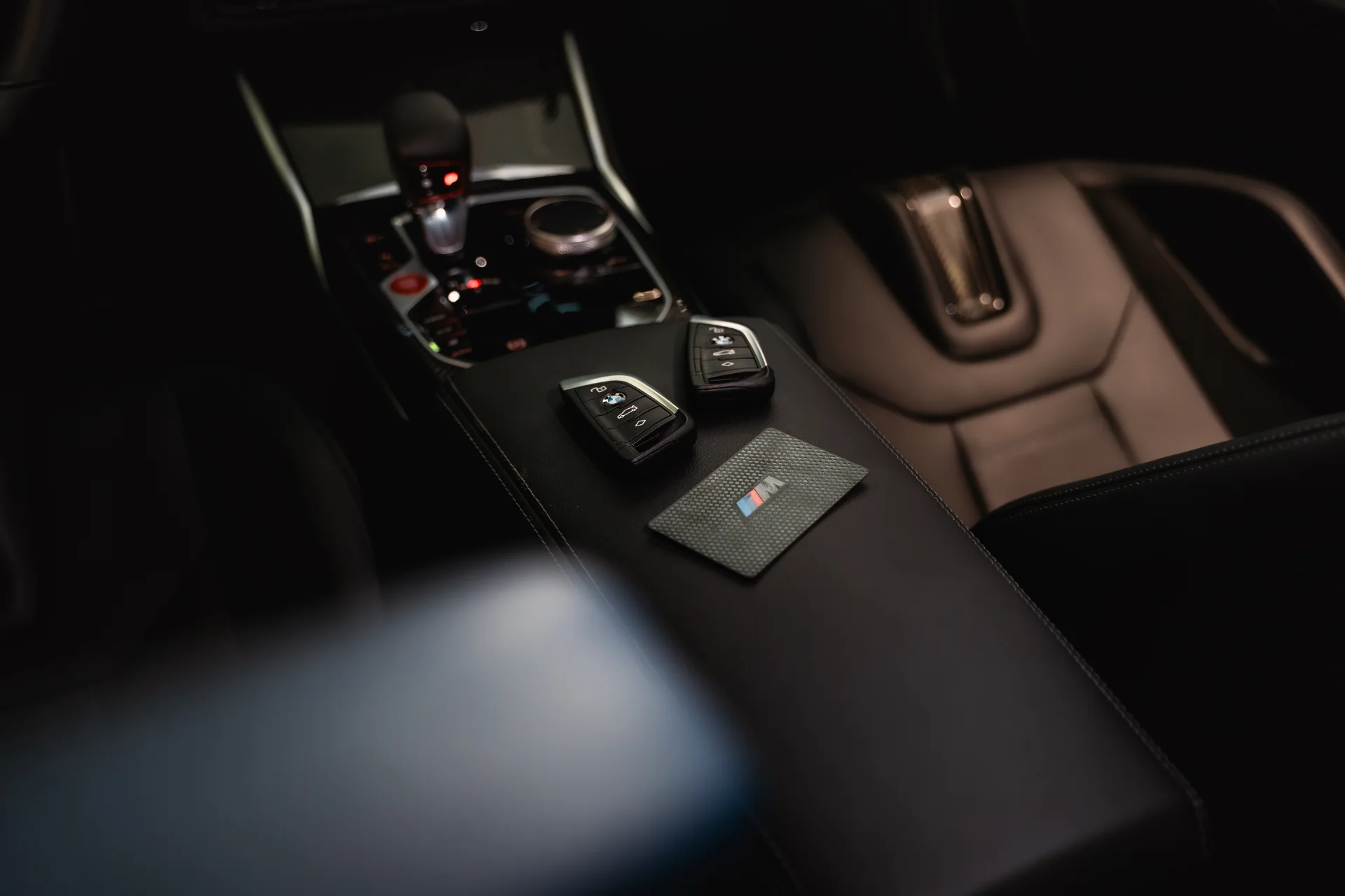 BMW M2 Coupe documentation photo 99