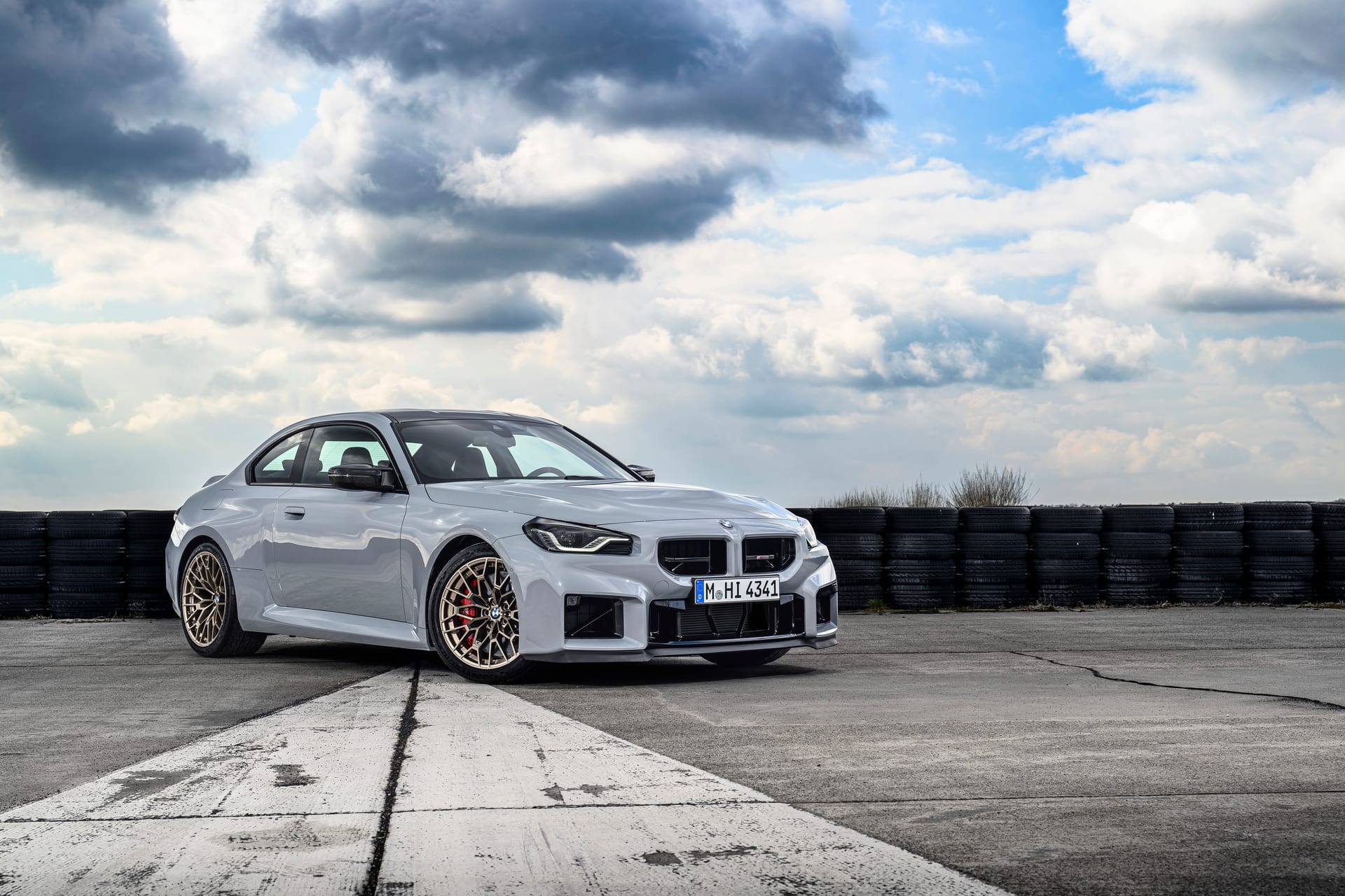 BMW M2 CS motor foto 28