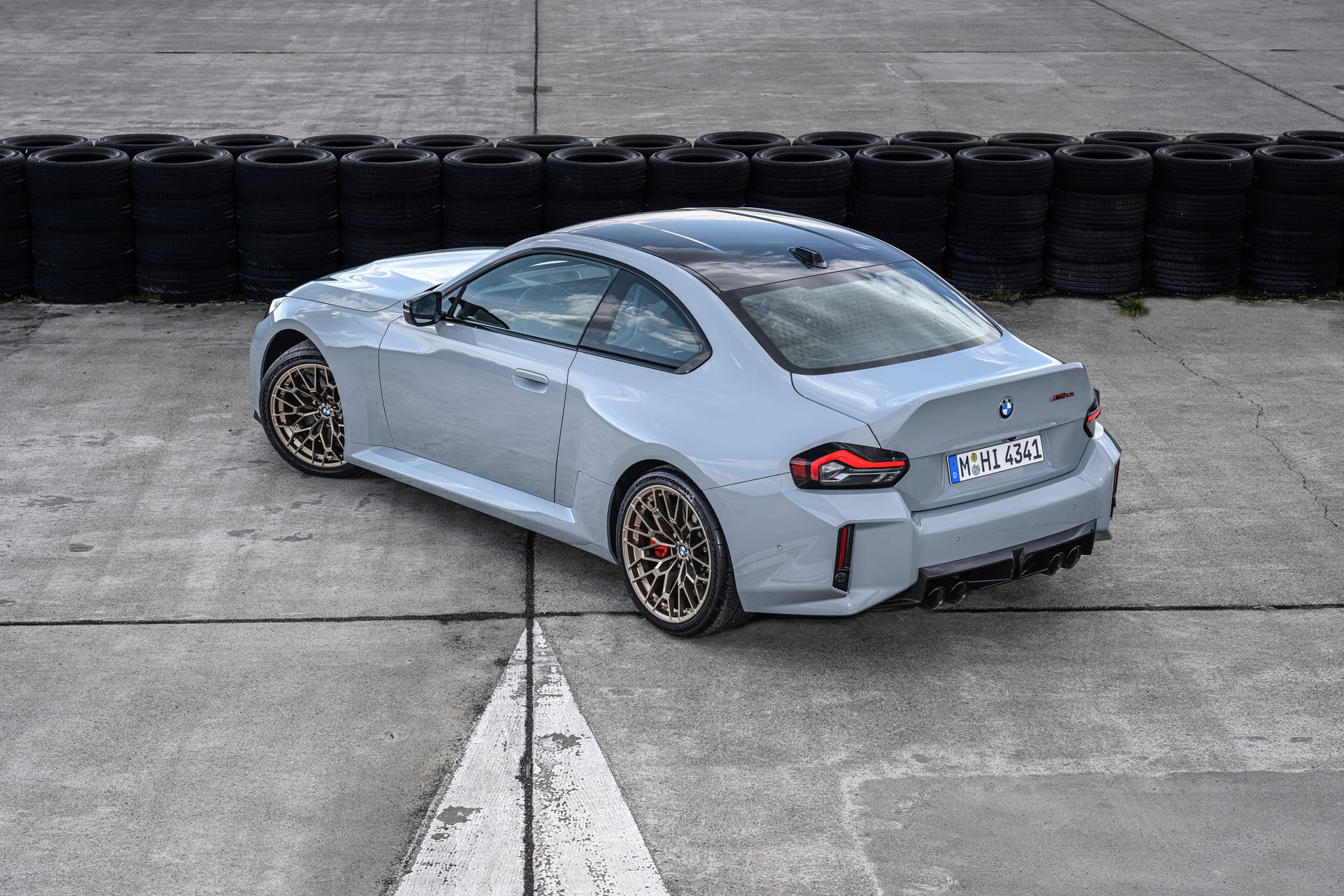 BMW M2 CS motor foto 30